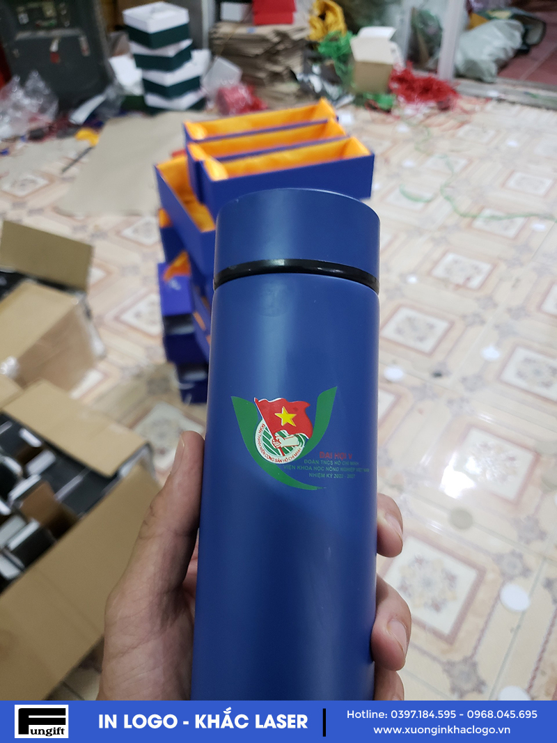 Bình giữ nhiệt inox in logo quà tặng