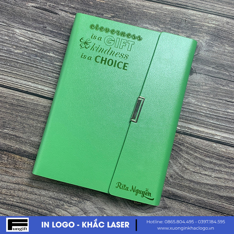 Sổ da khắc tên, logo làm quà tặng