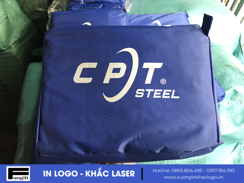 Sản xuất áo mưa quà tặng in logo giá rẻ