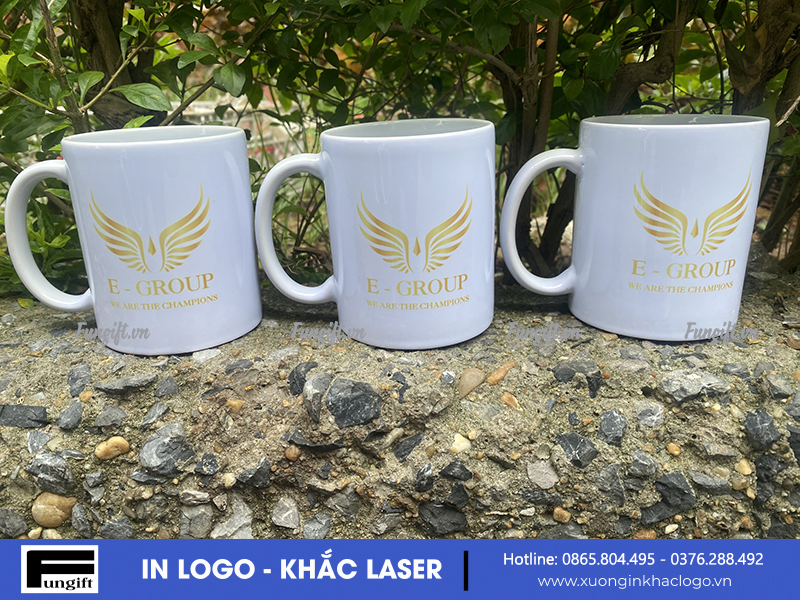 Mẫu cốc sứ in logo làm quà tặng khách hàng cho E- GROUP