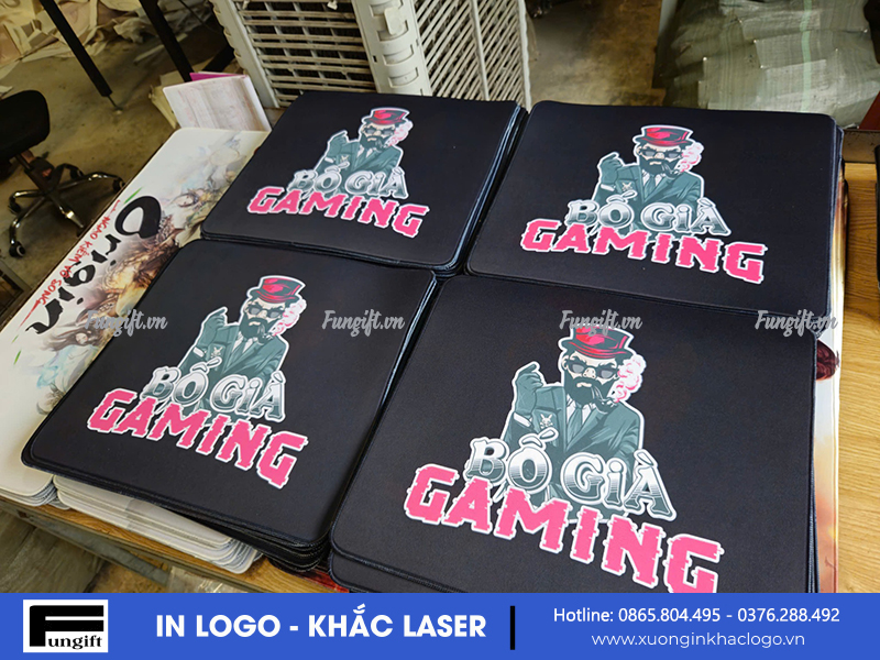 Mẫu lót chuột in logo đẹp