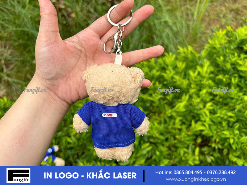 Gấu nâu mó khóa in logo