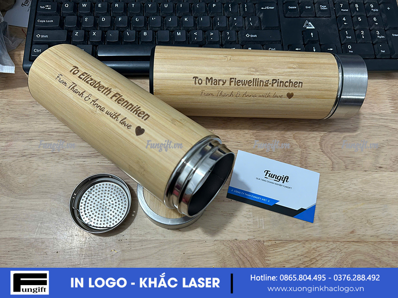 Quà tặng bình tre khắc logo