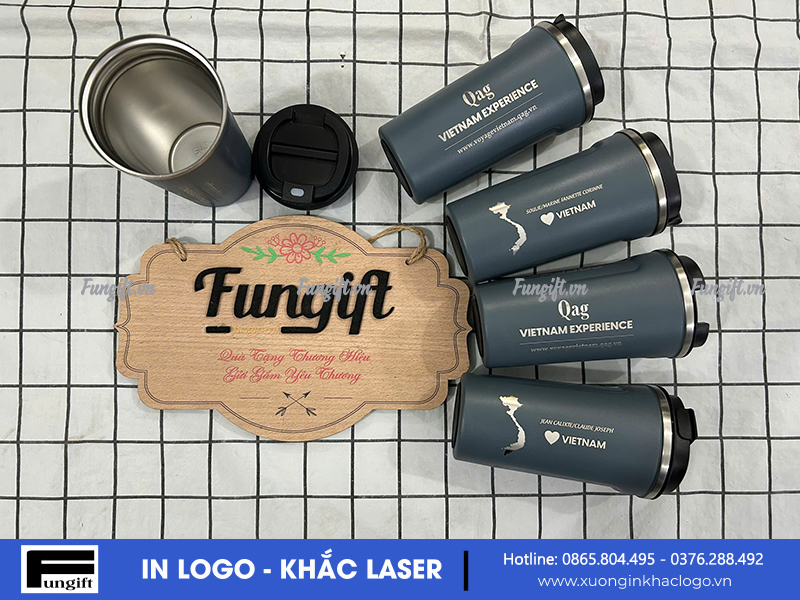 Sẵn hàng cốc coffee khắc tên