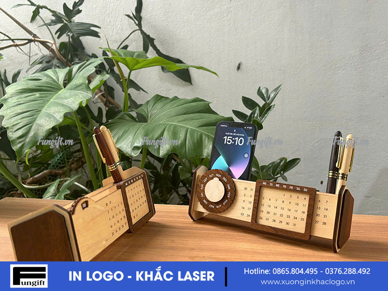 Làm Lịch Tết Theo Yêu Cầu - Thiết Kế Lịch Để Bàn Chất Lượng