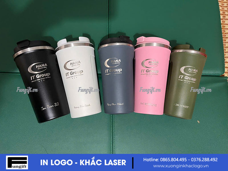 Cốc coffee khắc tên công ty