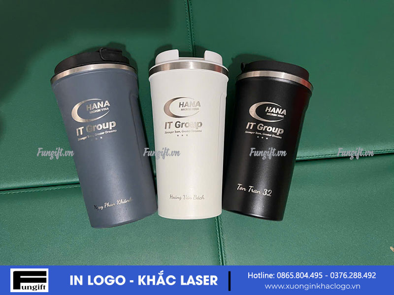 Khắc logo lên cốc coffee số lượng ít