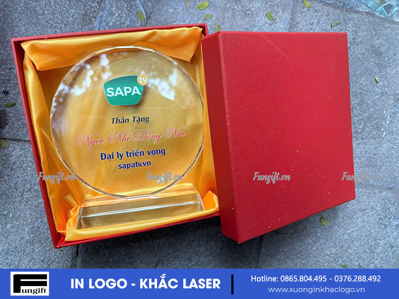 Biểu trưng kỷ niệm chương quà tặng in logo theo yêu cầu
