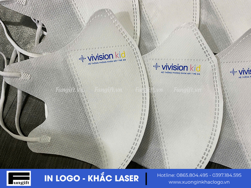 In logo lên khẩu trang y tế