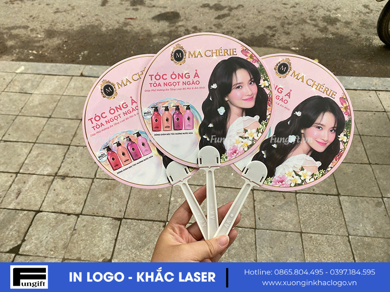 In logo quạt quảng cáo thương hiệu theo yêu cầu
