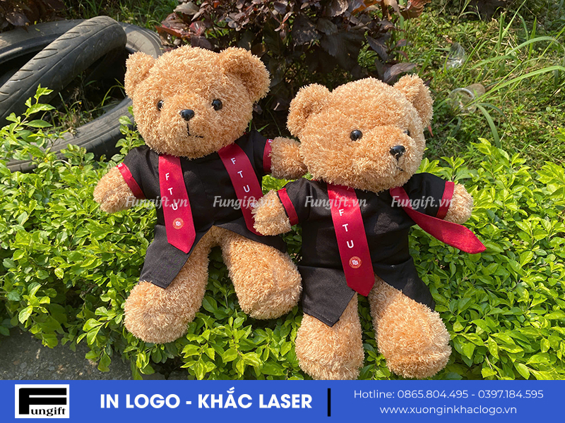 Sản xuất gấu bông cử nhân tốt nghiệp