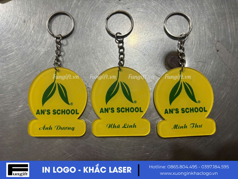 Xưởng in móc khóa mica tại Hà Nội