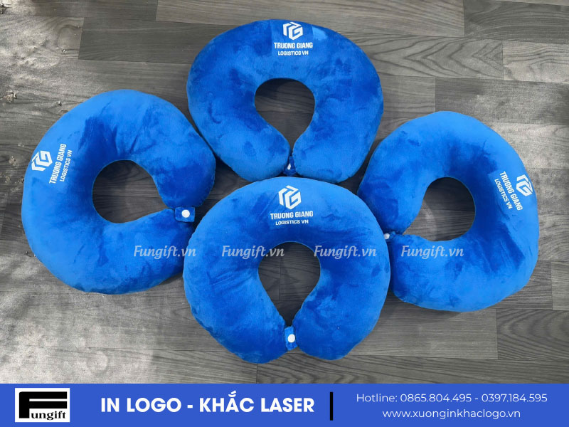 Gối cổ văn phòng in logo theo yêu cầu