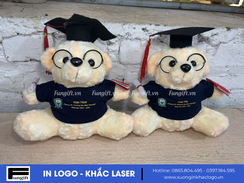 In gấu bông tốt nghiệp