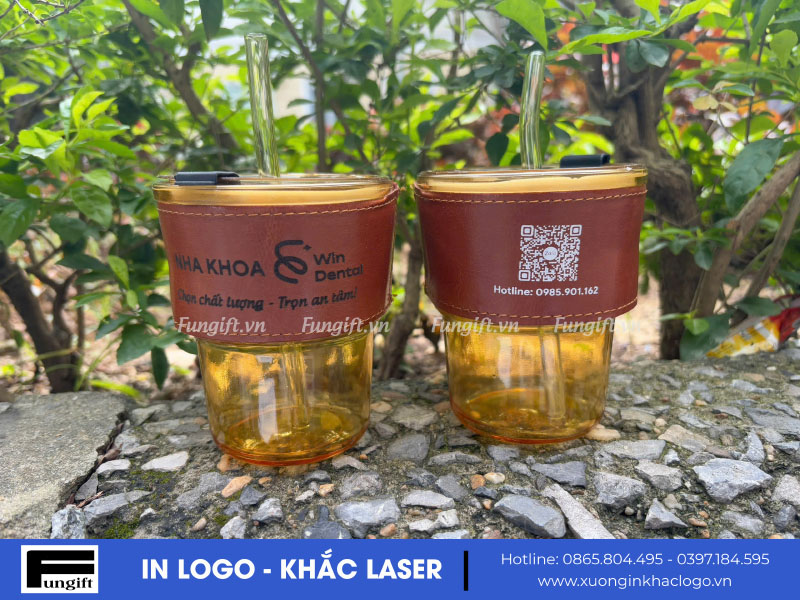In logo lên ly thuỷ tinh giá tại xưởng