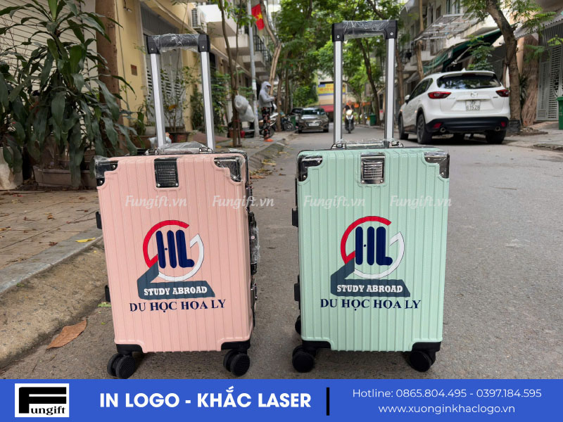 Vali du lịch in logo theo yêu cầu