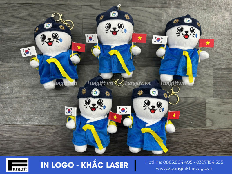Móc khoá gấu bông theo yêu cầu