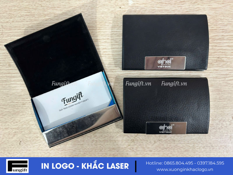 Mẫu namecard khắc logo công ty