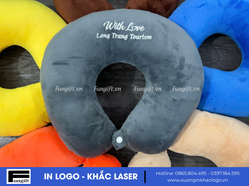 Quà tặng in logo công ty
